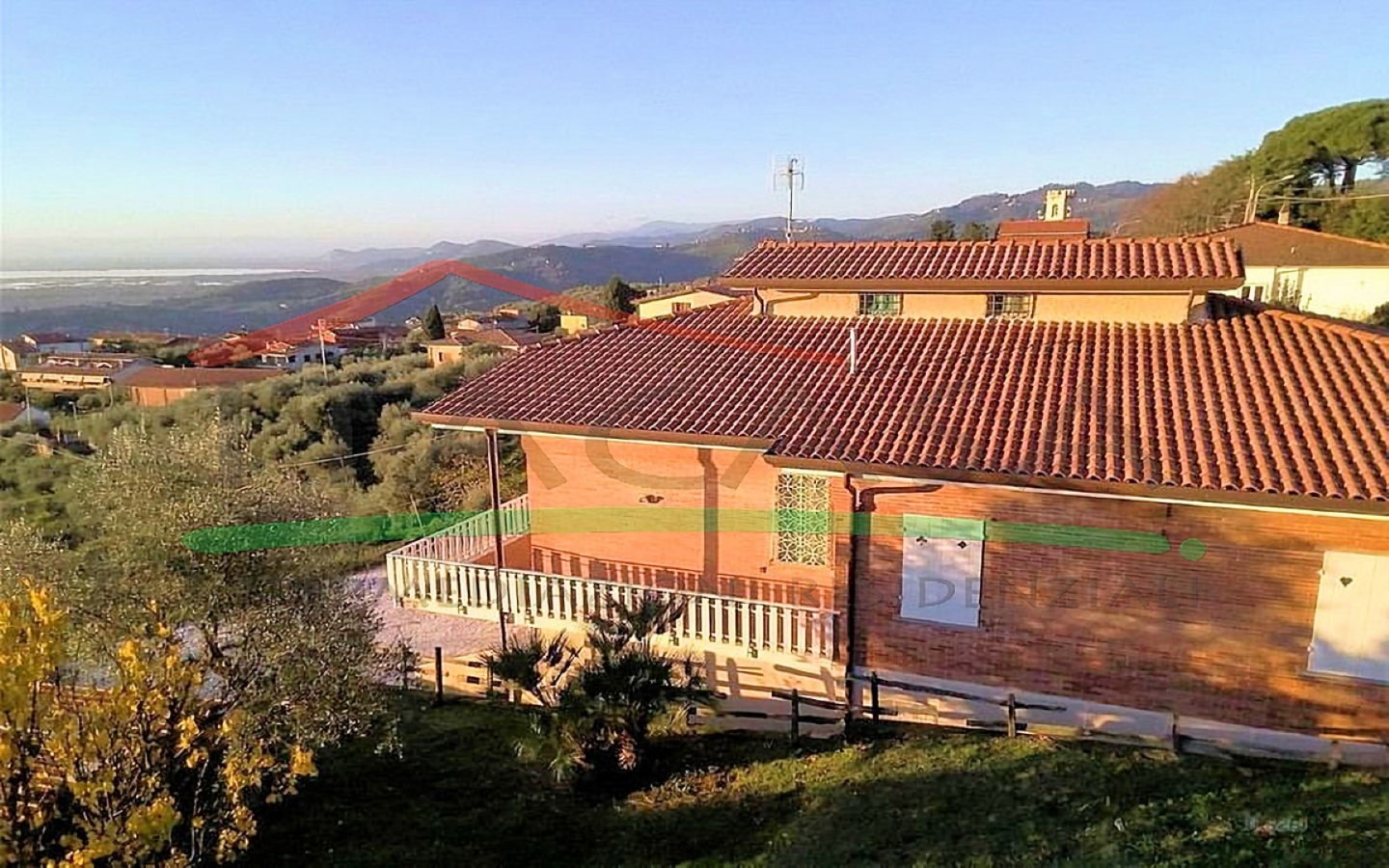 Villa in Collina Vista Mare con Parco Privato