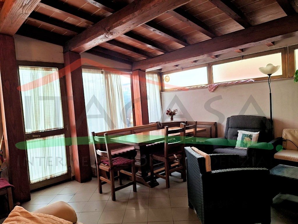 Appartamento Piano Terra Con Giardino
