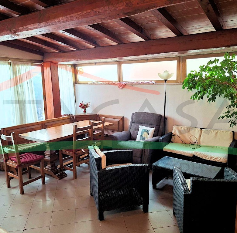Appartamento Piano Terra Con Giardino