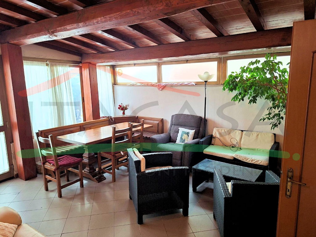 Appartamento Piano Terra Con Giardino